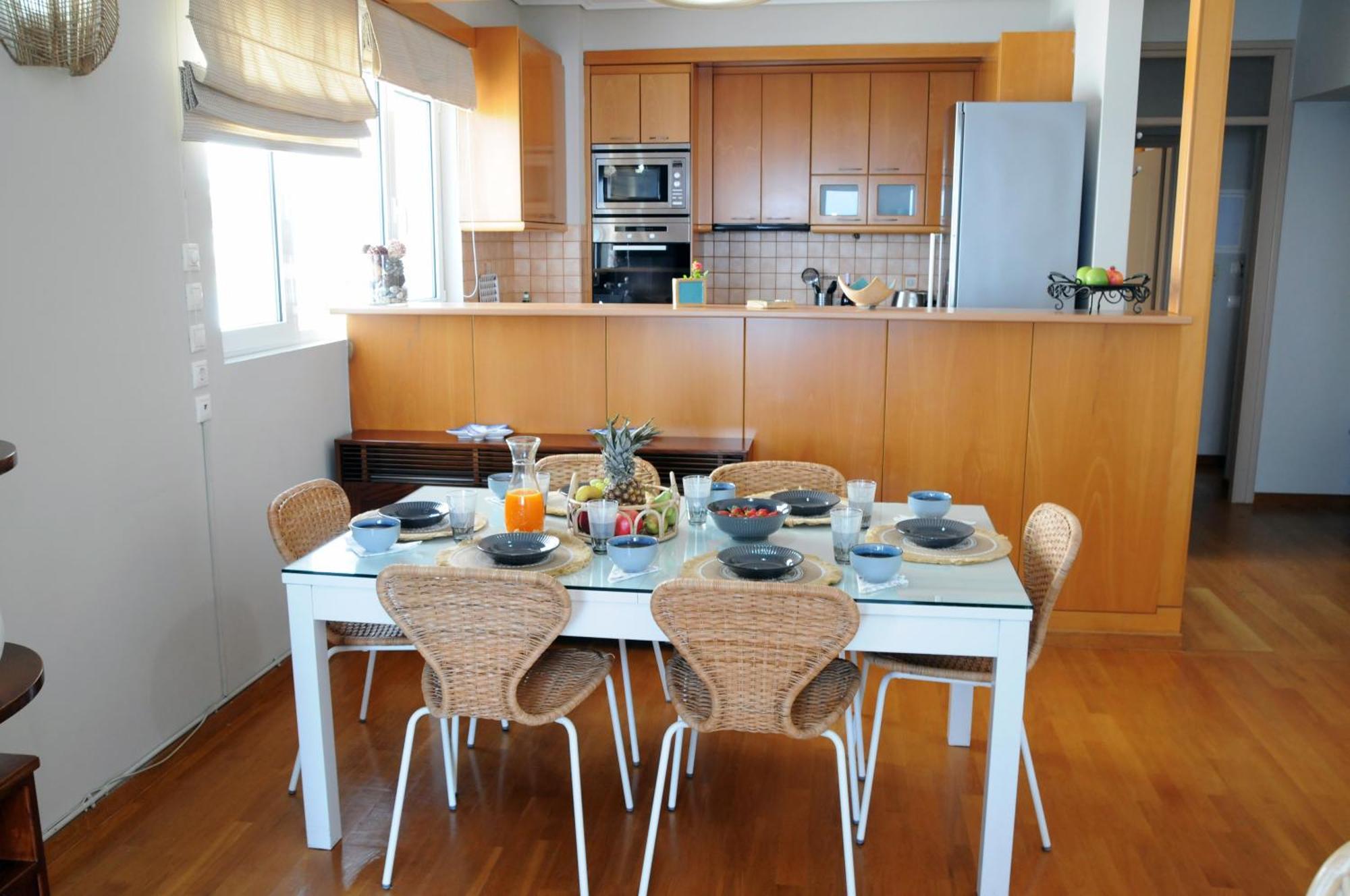 Amazing Condo By The Beach Loutráki Exteriör bild
